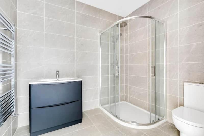 Bayview Luxury 3 Bedroom Apartment First Floor Даунингс Экстерьер фото