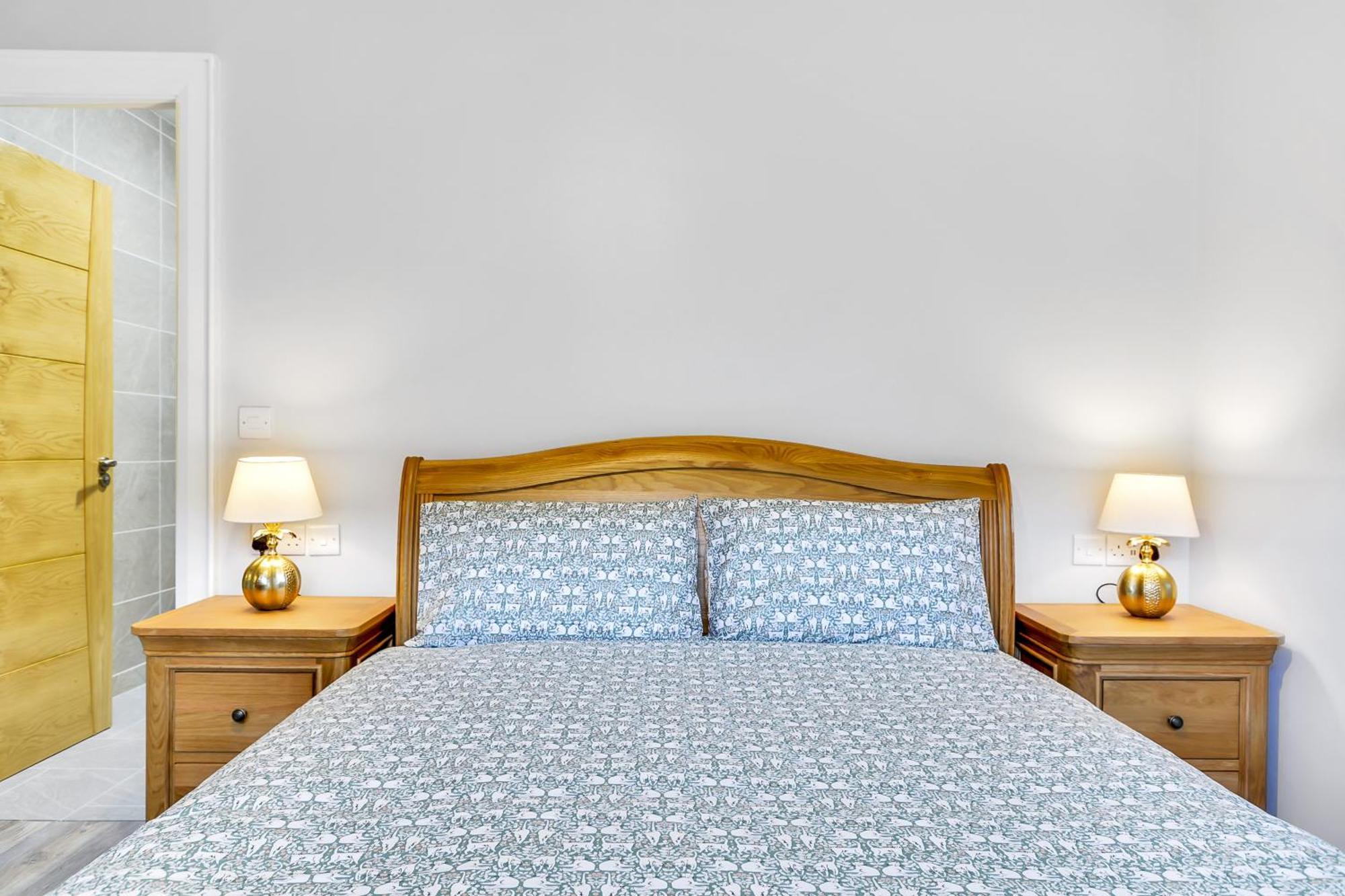 Bayview Luxury 3 Bedroom Apartment First Floor Даунингс Экстерьер фото